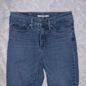 Levi’s 311 shaping skinny jeans perfect condition size 27